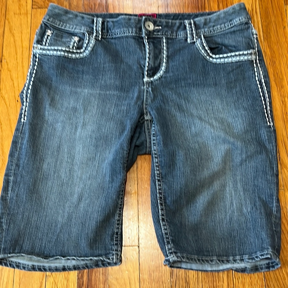 Torrid denim short.